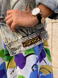 Giubbotto in jeans slavato.