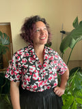 Camicia floreale nera e fucsia